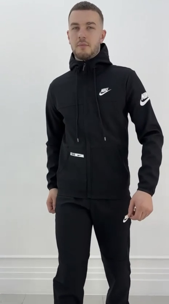 Костюм спортивный Nike #1