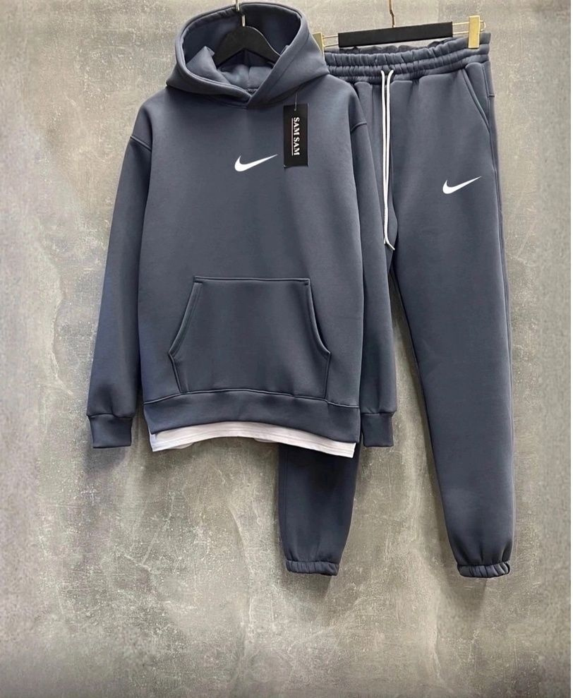 Костюм спортивный Nike #1