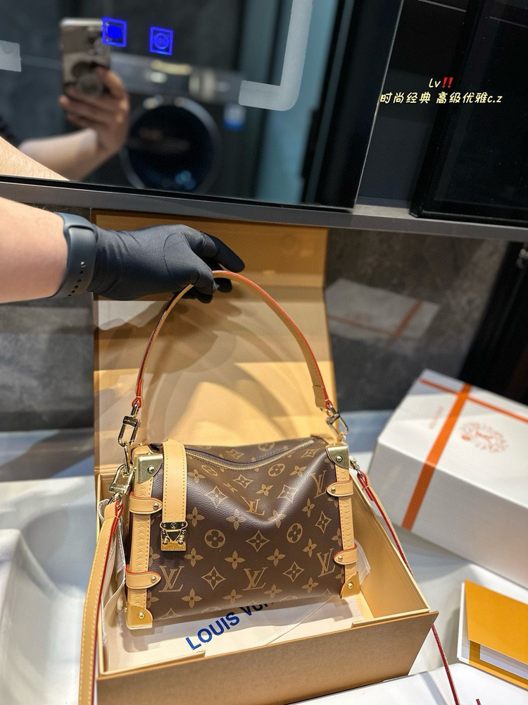 Louis Vuitton Косметичка дорожная #1