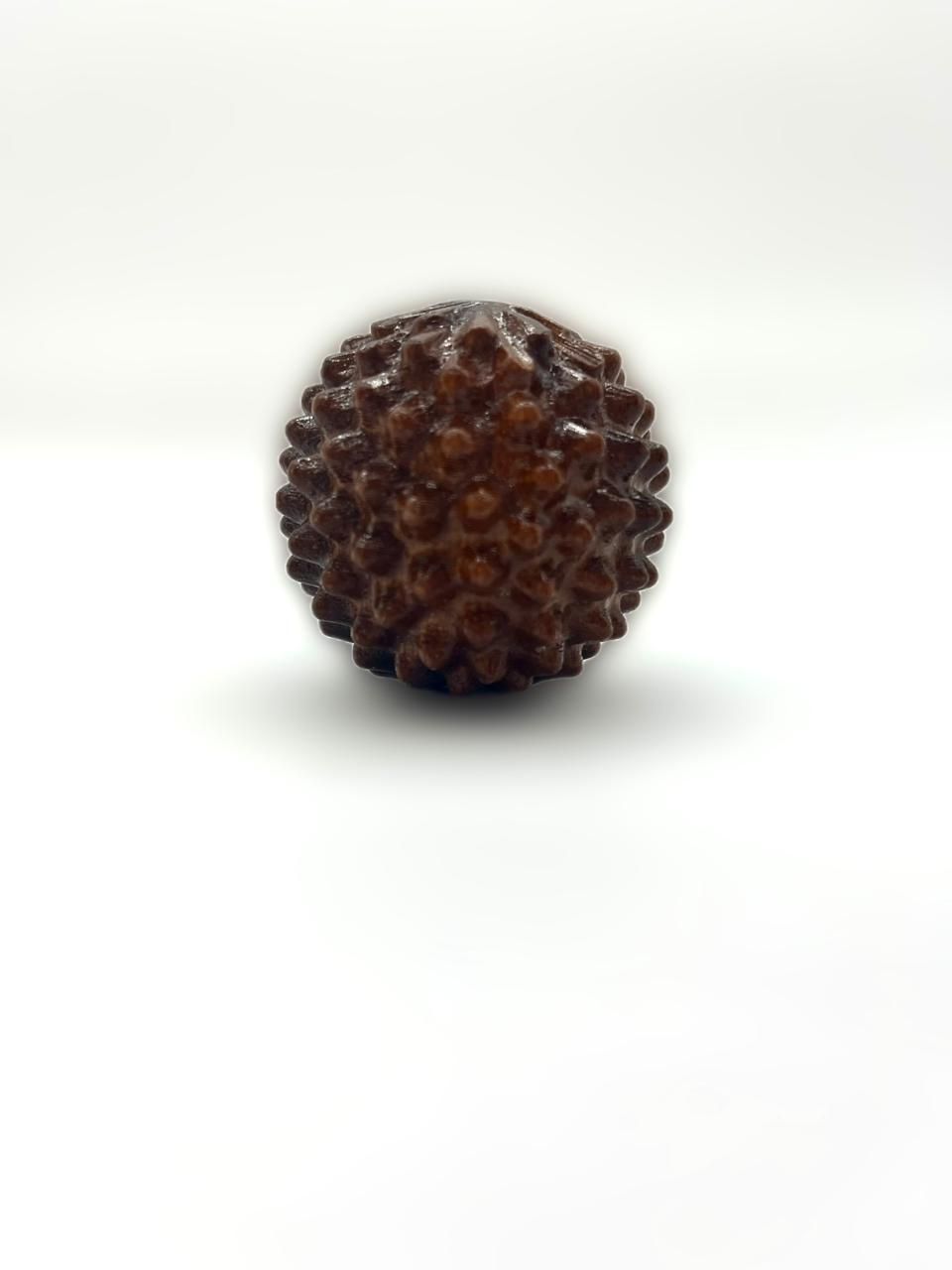 Массажныйшаркрасноедереворучнаяработа