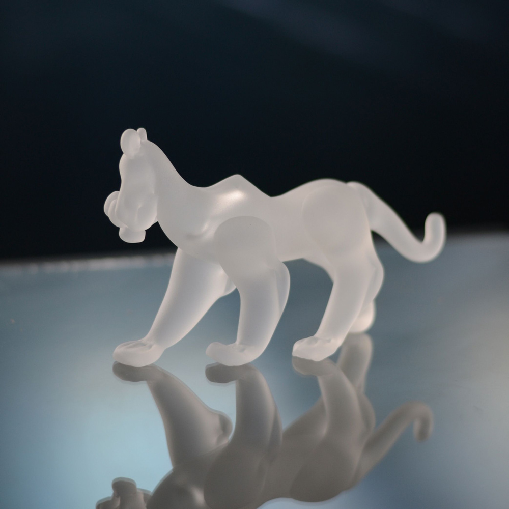 Декоративное изделие из стекла "Тигр" белый (10156 300/10) Неман стеклозавод  #1