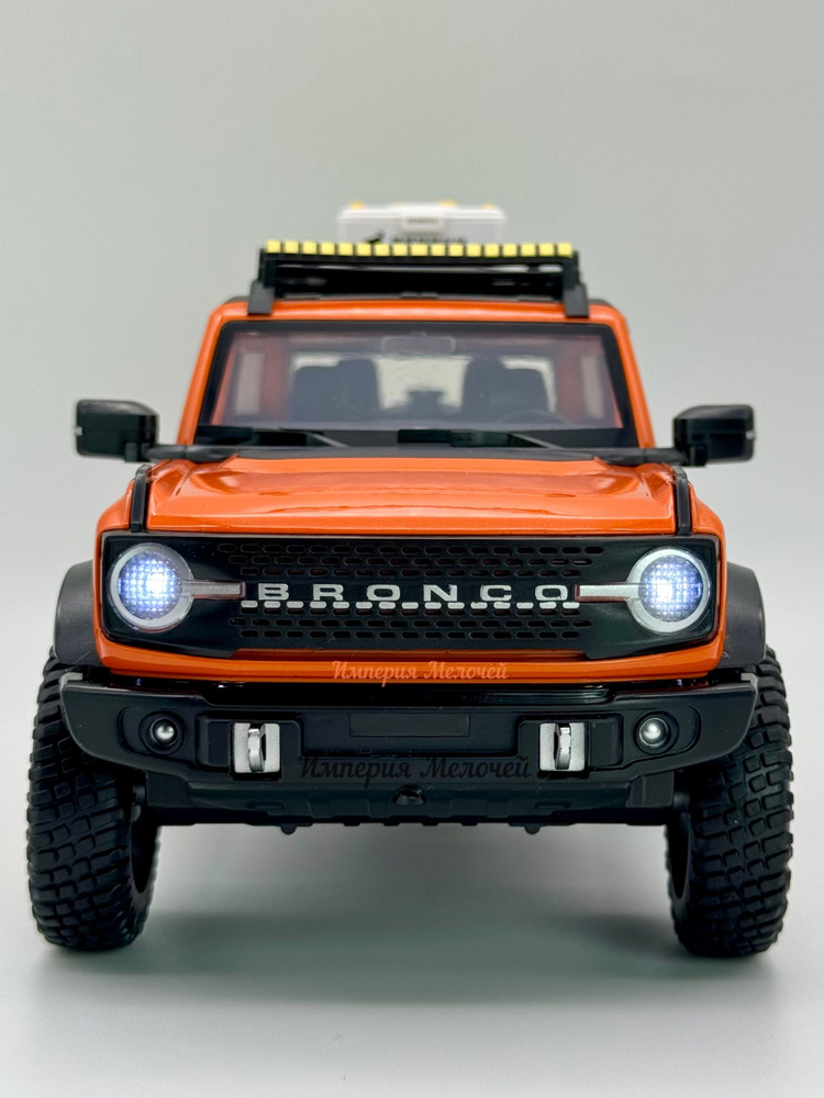 Металлические машинки Ford Bronco (оранжевый) #1