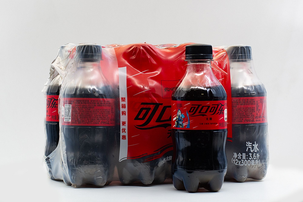 Напиток безалкогольный газированный Кока-кола зеро 300 мл /Coca-Cola Zero 300 ml, пэт Упаковка 12шт. #1