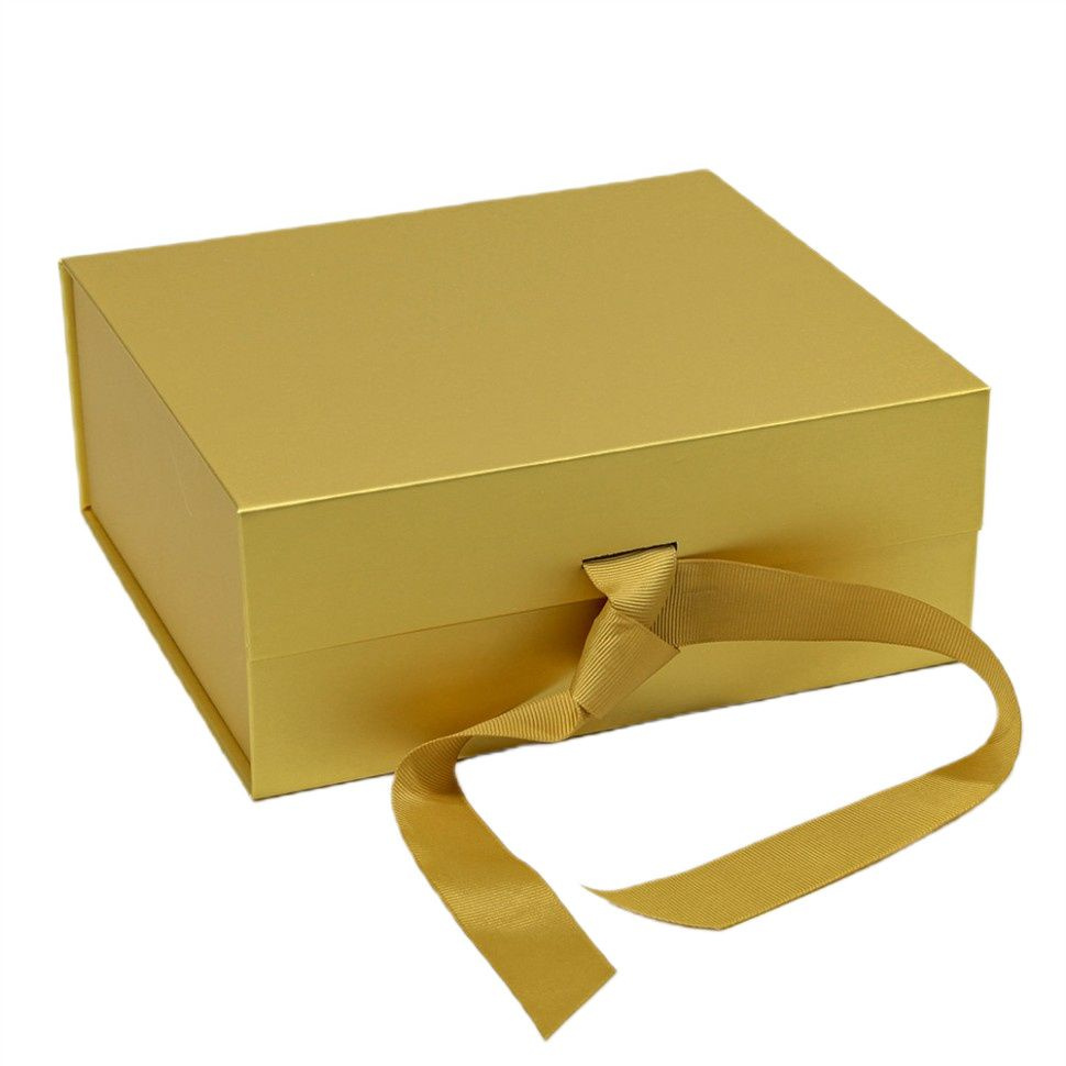 Коробка подарочная на магнитах 20х18х8 см, золотая #1