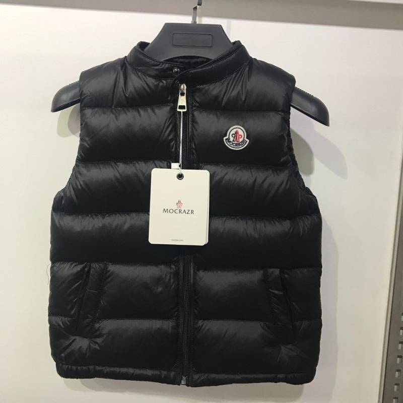 Жилет утепленный MONCLER #1