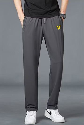 Брюки спортивные Lyle & Scott #1