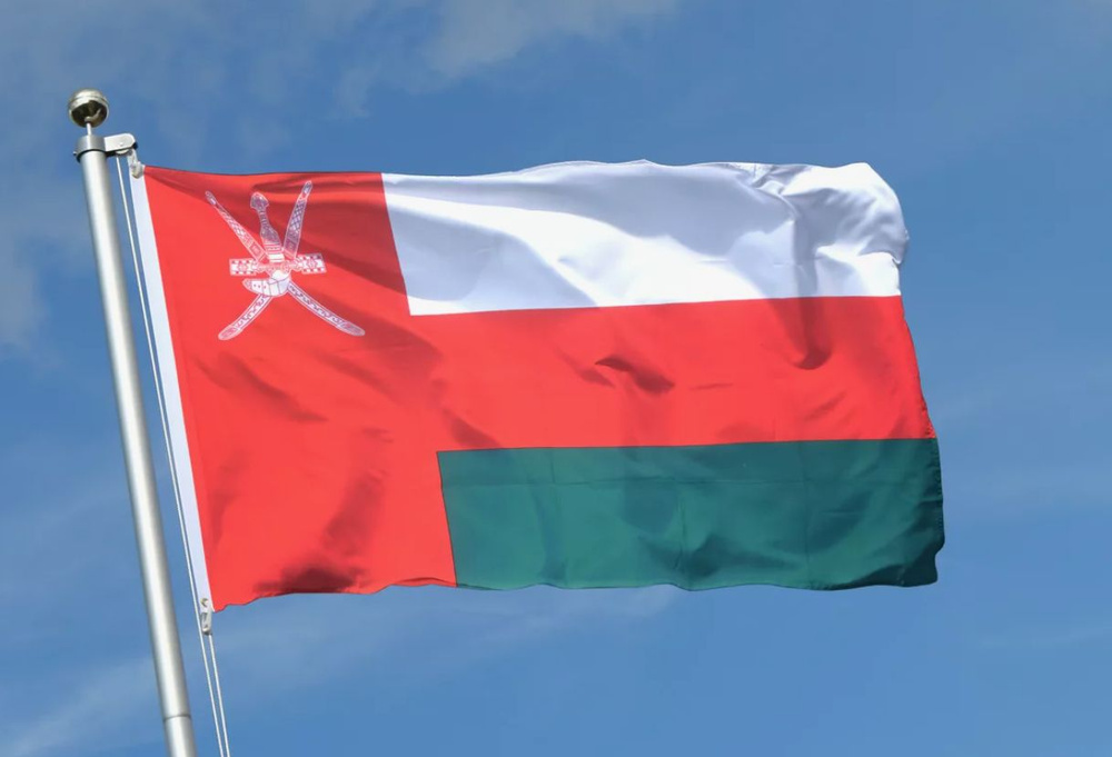Флаг Омана 90х135 см с люверсами #1