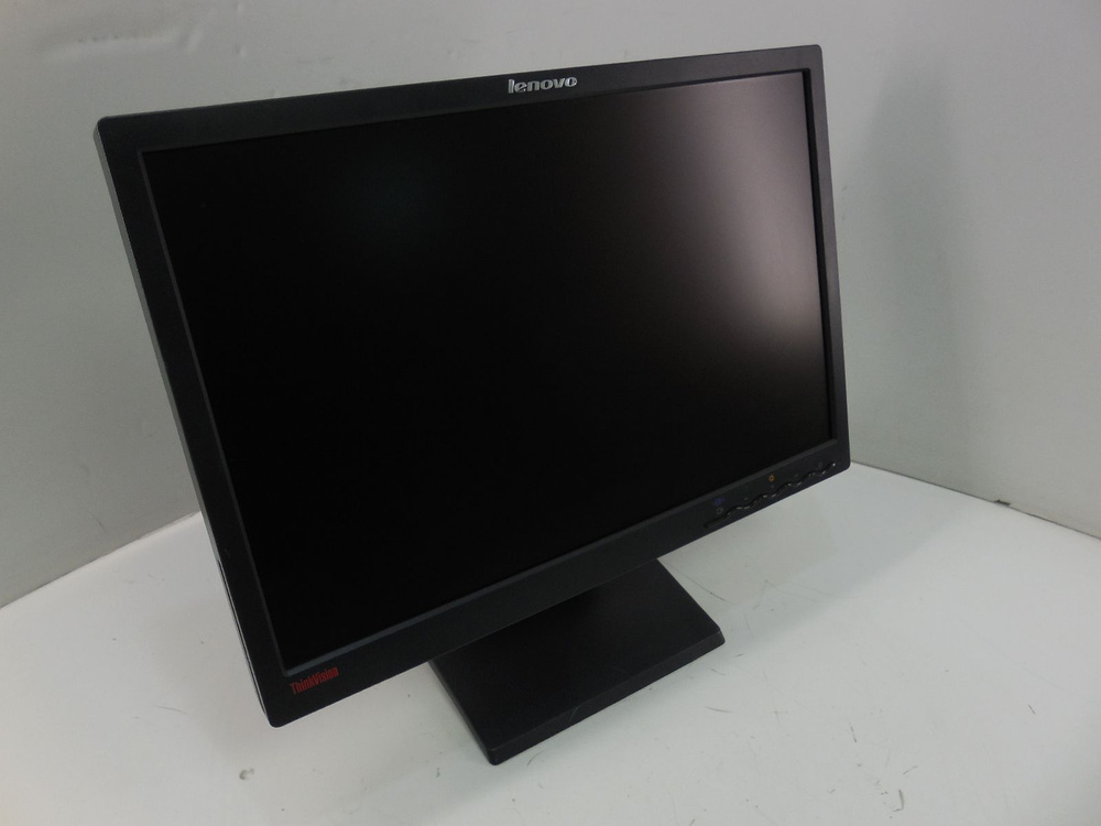 19" Монитор Lenovo ThinkVision 19 #1