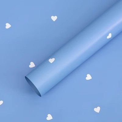 Пленка глянцевая для упаковки цветов, подарков "Сердечки" 58х58 - 5 шт. голубой с белыми сердечками  #1