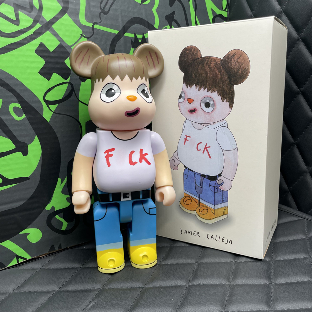 Игрушка Bearbrick Bearbrick javier callesa 28см 400% #1