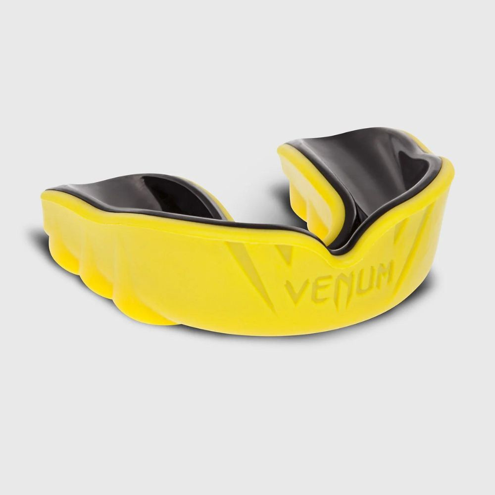 Капа боксерская Venum Challenger Mouthguard одночелюстная с кейсом _ взрослая _ черный/желтый _ для единоборств, #1