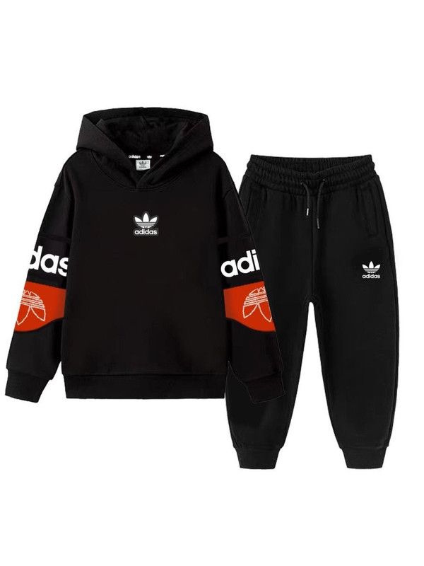 Костюм спортивный adidas #1