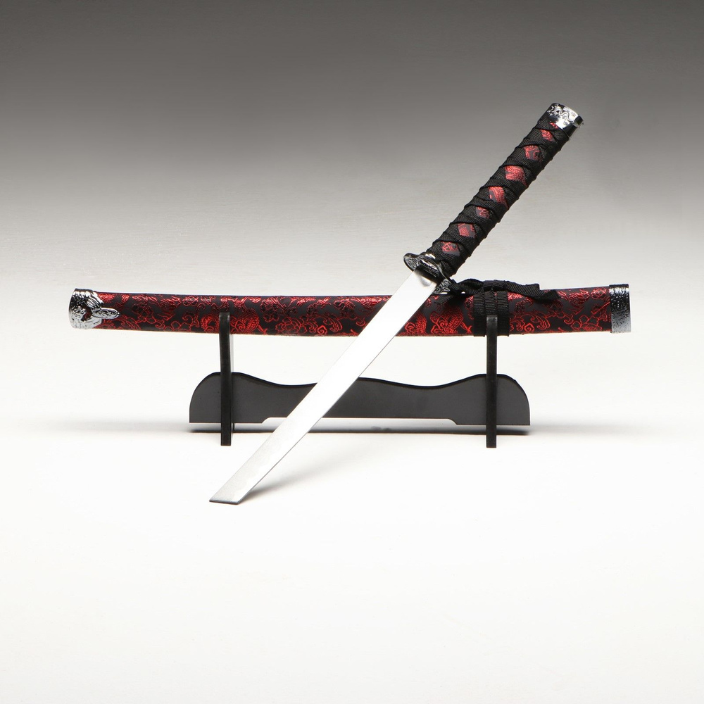 Сувенирное оружие "Катана на подставке", чёрные ножны с красным узором, 70см  #1