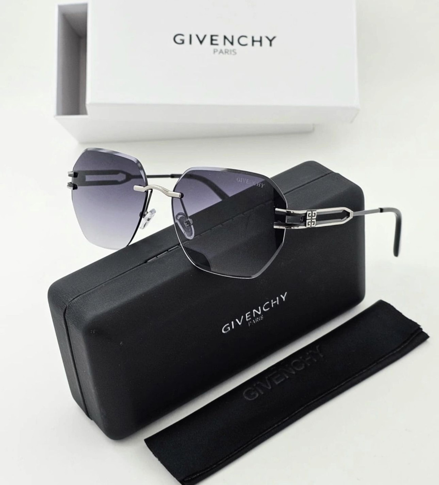 Givenchy Очки солнцезащитные #1