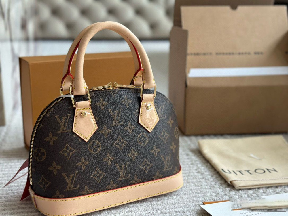 Louis Vuitton Сумка на плечо #1