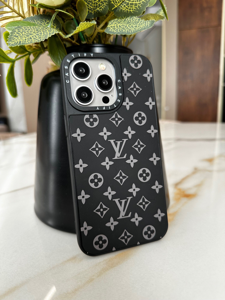 Чехол для iPhone 16 Pro Casetify LV Луи Витон #1