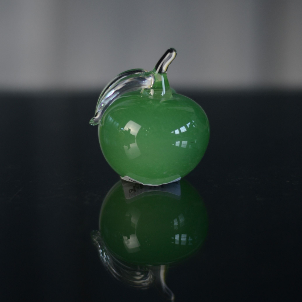 Декоративное изделие из стекла "Яблочко Кенди Бар" зеленое (Цветная пудра 11418) Неман стеклозавод  #1