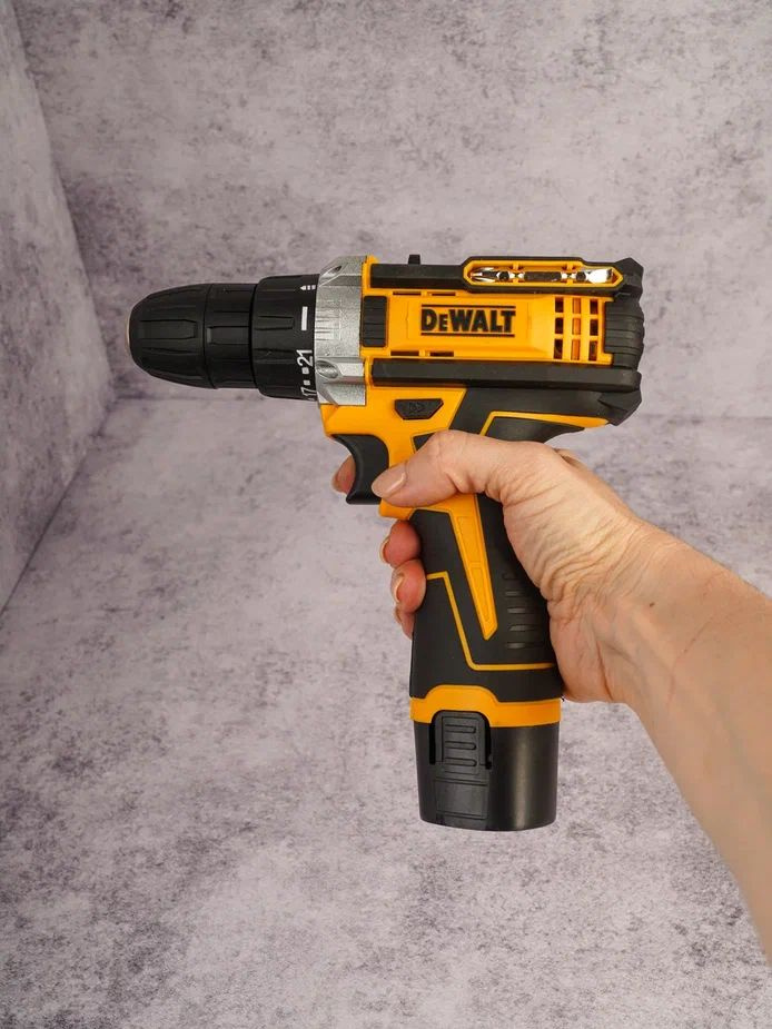 Шуруповерт аккумуляторный Dewalt 12В дрель Деволт #1