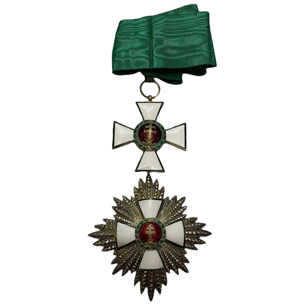 Королевство Венгрия, орден "Заслуг" III степень 1922-1939 гг. (в коробке)  #1