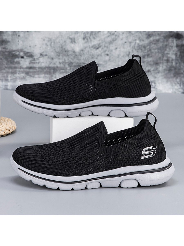 Кроссовки Skechers #1