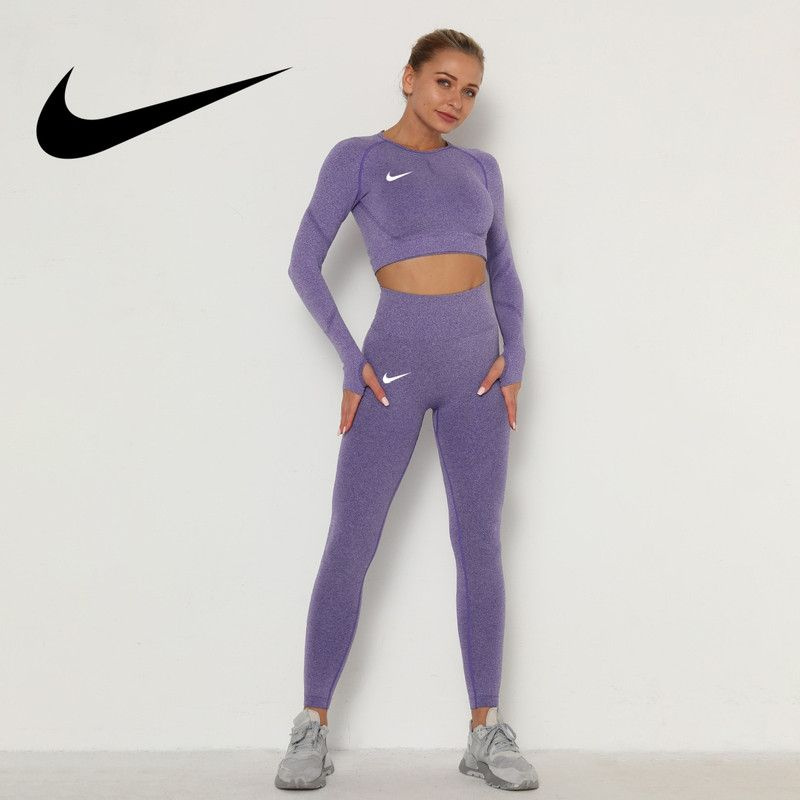 Костюм спортивный Nike #1