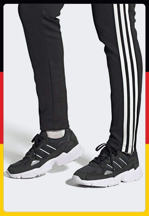 Кроссовки adidas #1