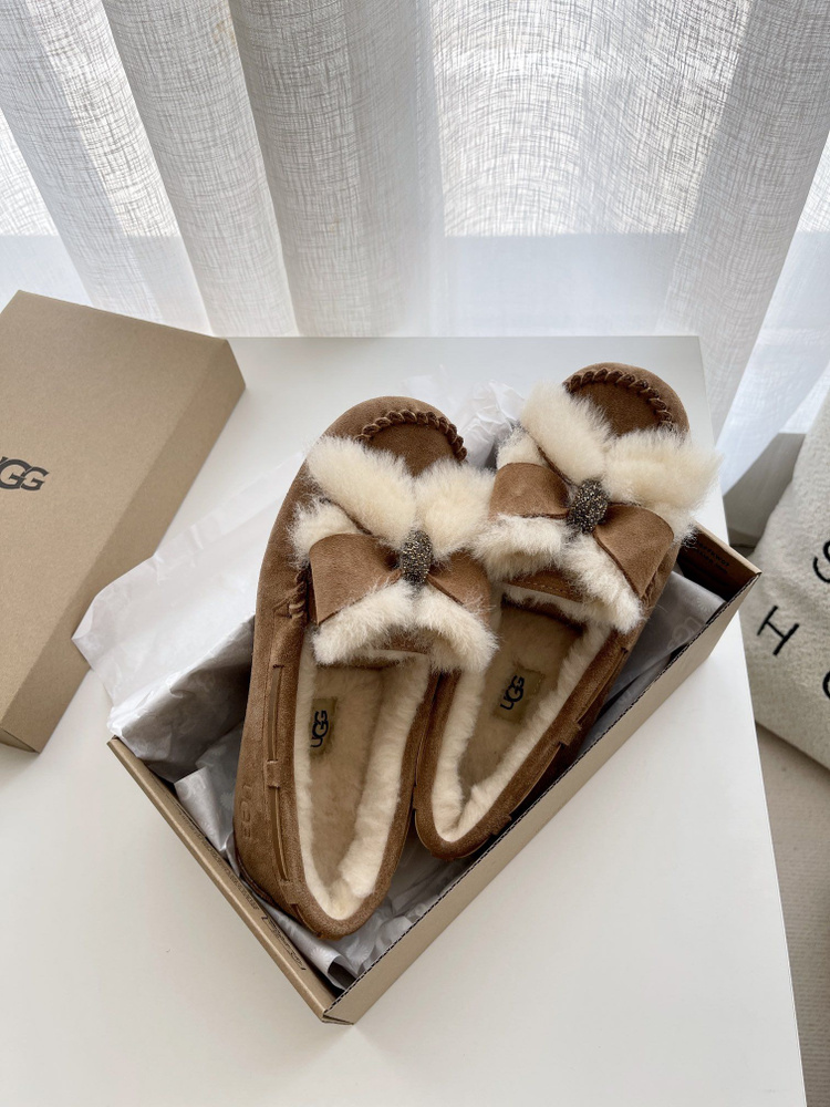 Мокасины UGG #1