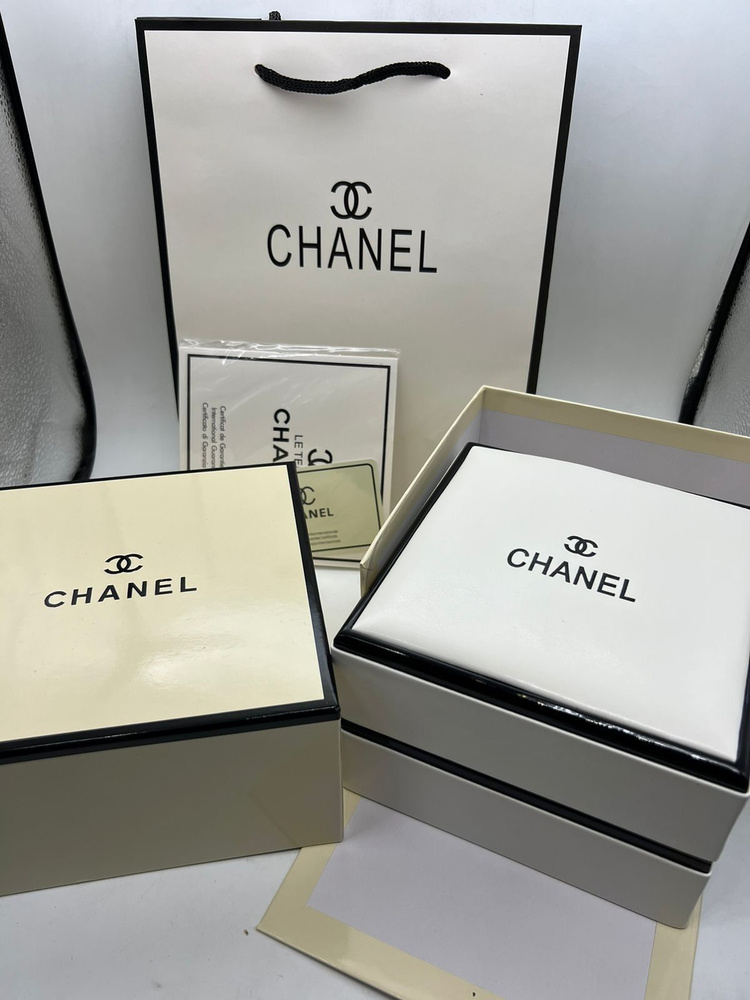 Коробка для часов CHANEL #1