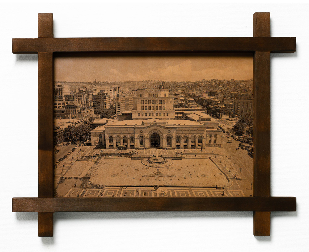 Картина "Площадь Республики, Ереван", гравировка на натуральной коже, интерьерная для украшения и декора #1