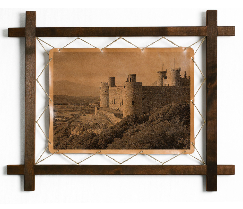 Картина "Замок Харлех, Уэльс", гравировка на натуральной коже, интерьерная для украшения и декора на #1
