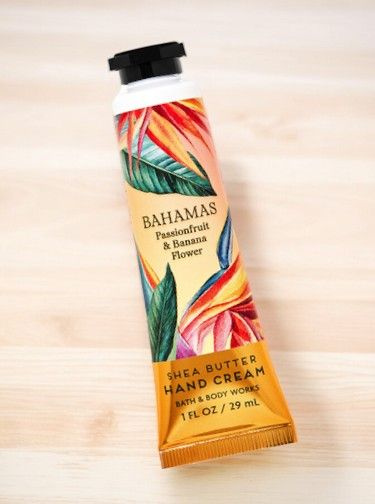 Крем для рук Bath & Body Works BAHAMAS PASSIONFRUIT & BANANA FLOWER Hand Cream #1