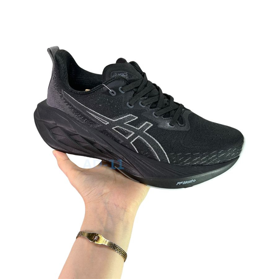 Кроссовки ASICS Novablast 4 #1