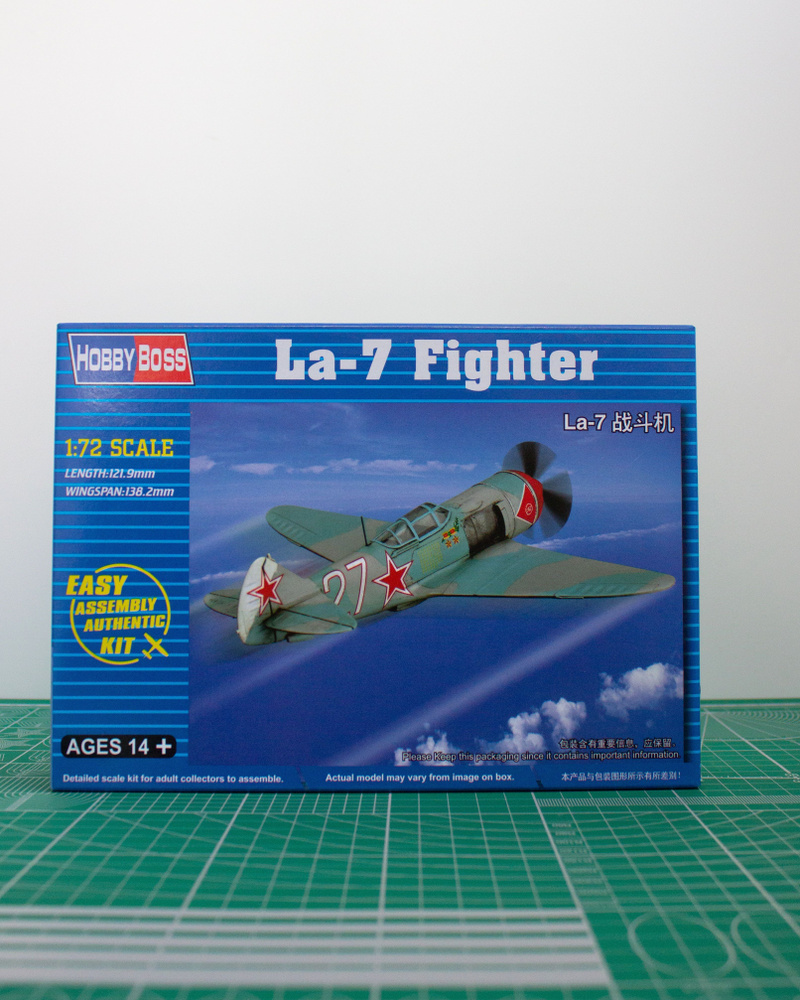 Hobby Boss/Самолет La-7 Fighter #1