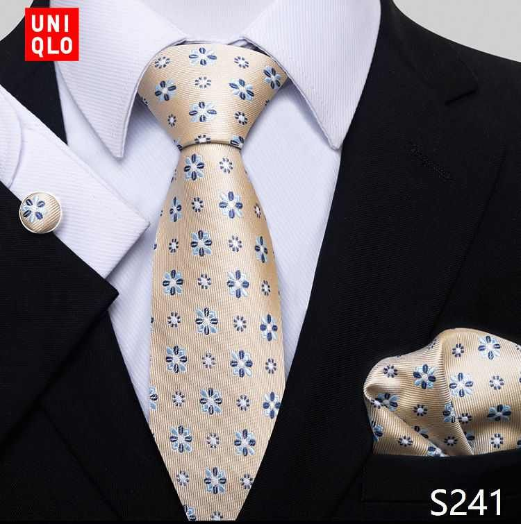 Uniqlo Набор галстук + аксессуар #1