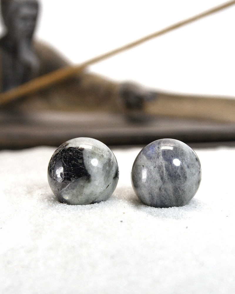 Массажные шары Баодинг Лабрадор - диаметр 24-26 мм, натуральный камень, 2 шт - для стоунтерапии, здоровья #1