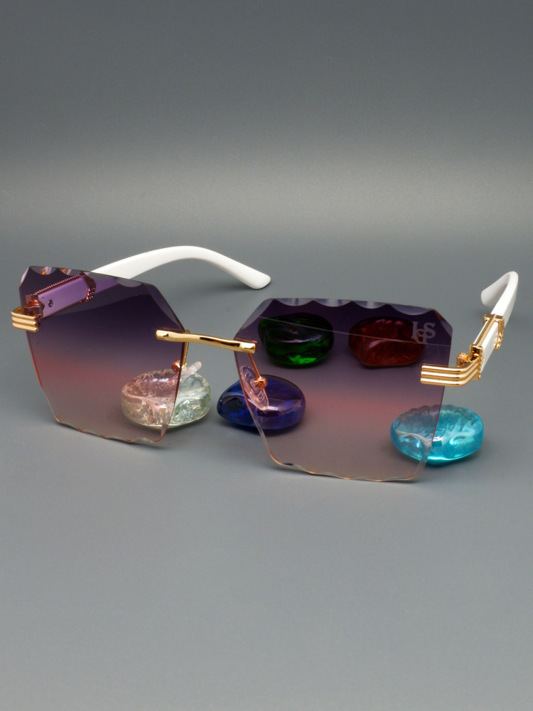 Элегантные солнцезащитные очки для женщин, которые можно носить круглый год.  #1