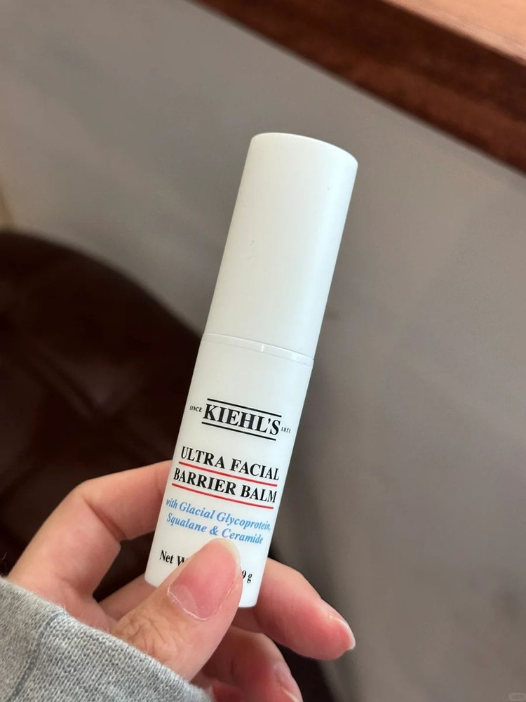 Kiehl's ULTRA FACIAL BARRIER BALM Высоко увлажняющий увлажняющий легкий стик 9 г осенне-зимнего увлажняющего #1