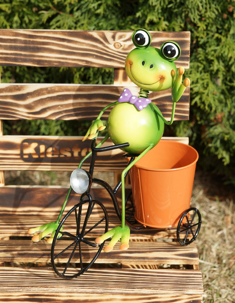 Садовая фигурка для дачи и сада Лягушка велосипедист, с горшком (высота - 30 см)  #1