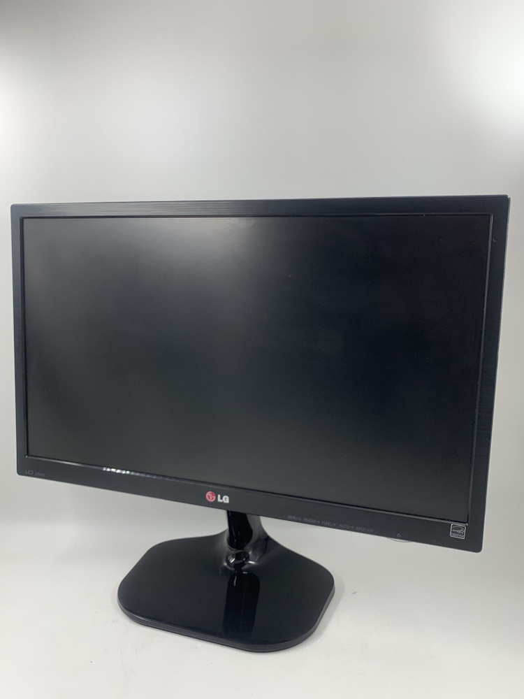 LG 22" Монитор Lg, черный #1