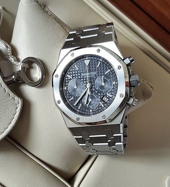 AUDEMARS PIGUET Часы наручные Кварцевые Royal #1