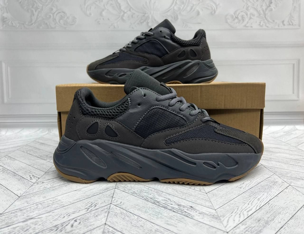 Кроссовки Yeezy boost 700 V2 #1