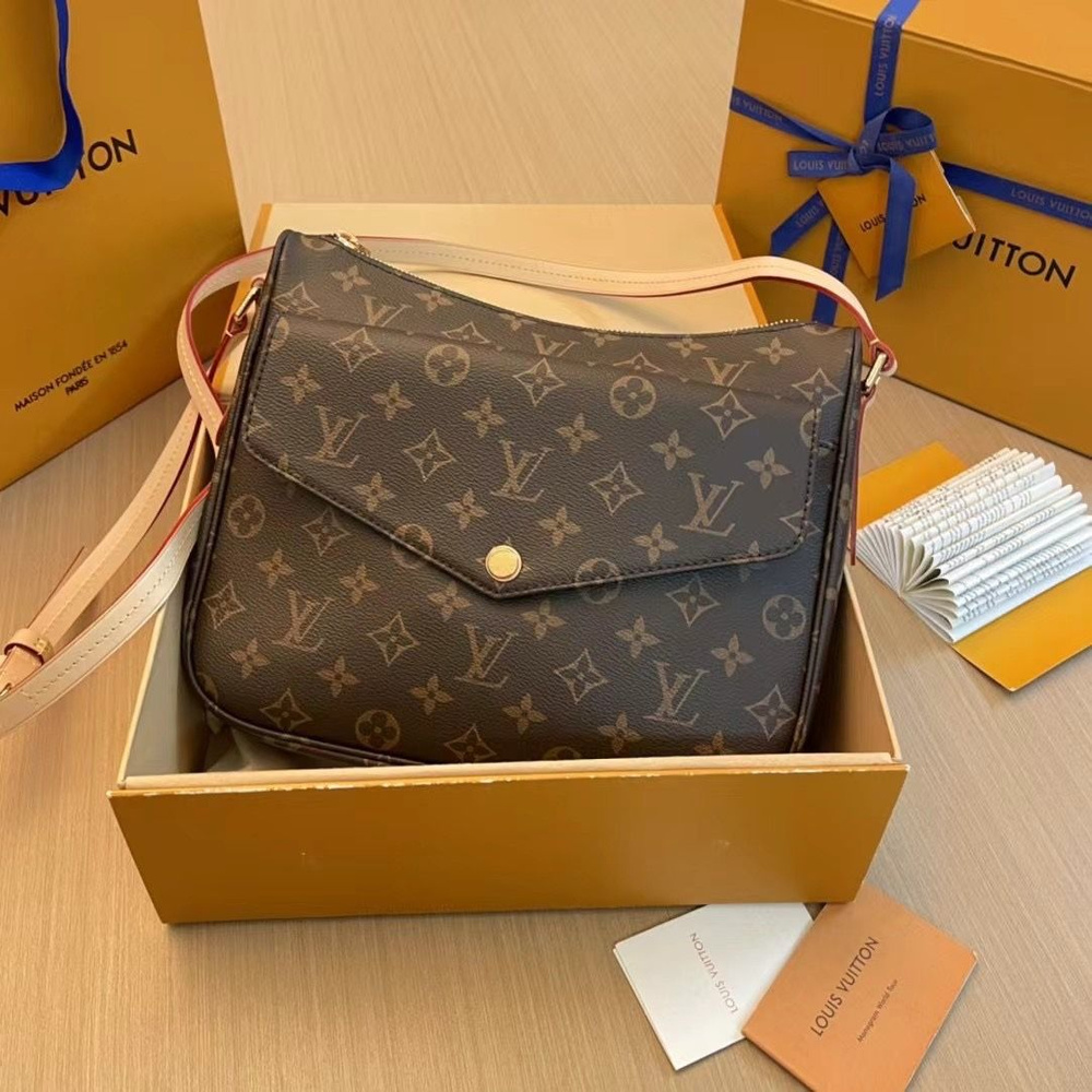 Louis Vuitton Сумка на плечо кросс-боди #1