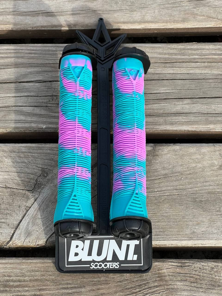 Мягкие грипсы Blunt V2 Teal/Pink для BMX, самоката 160мм #1