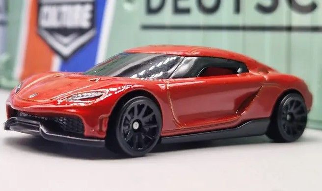 Машинка Hot Wheels игрушка Koenigsegg Gemera C4982_HKK56 #1