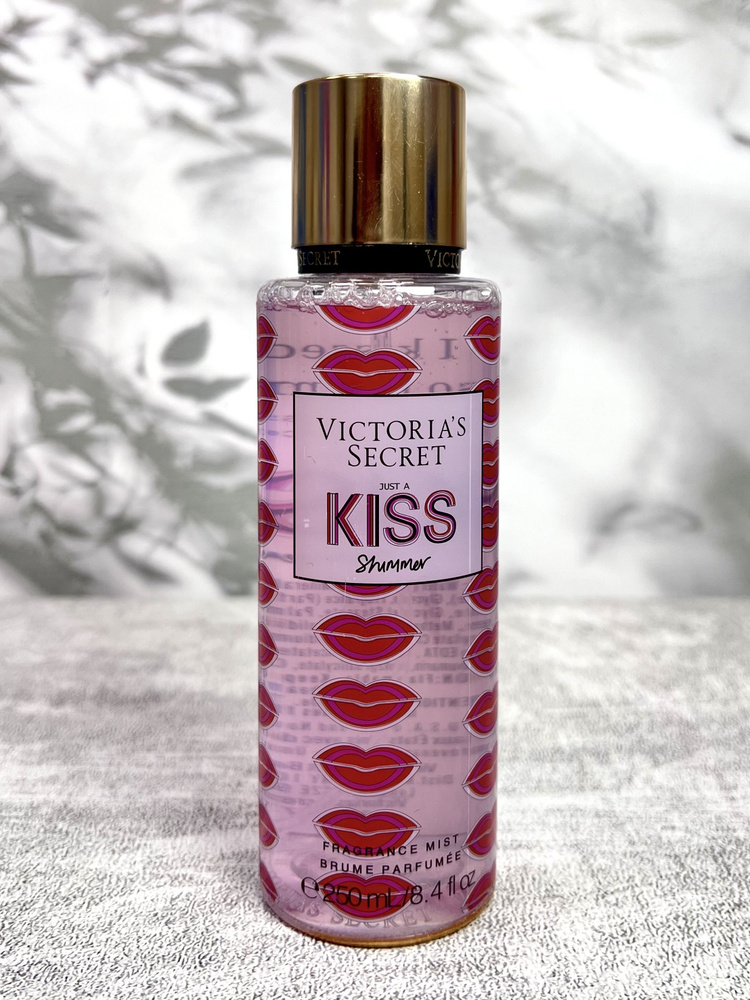 Victoria Secrets Парфюмированный мист Just A Kiss Shimmer 250 мл #1