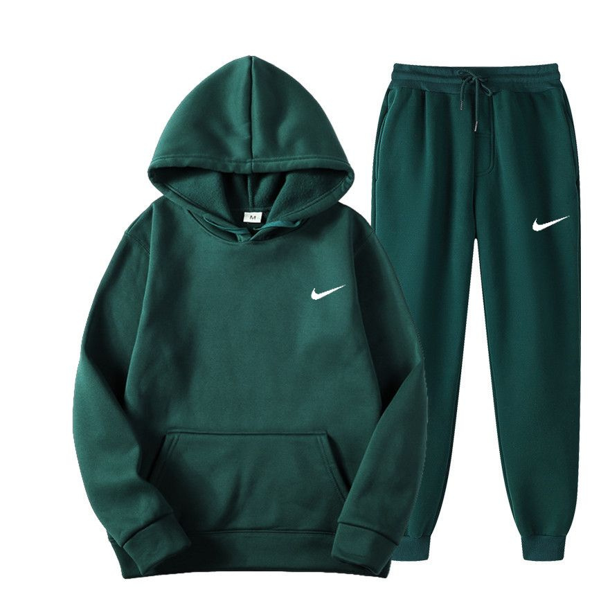 Костюм спортивный Nike #1