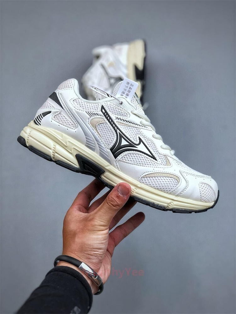 Кроссовки Mizuno Speed 2K #1