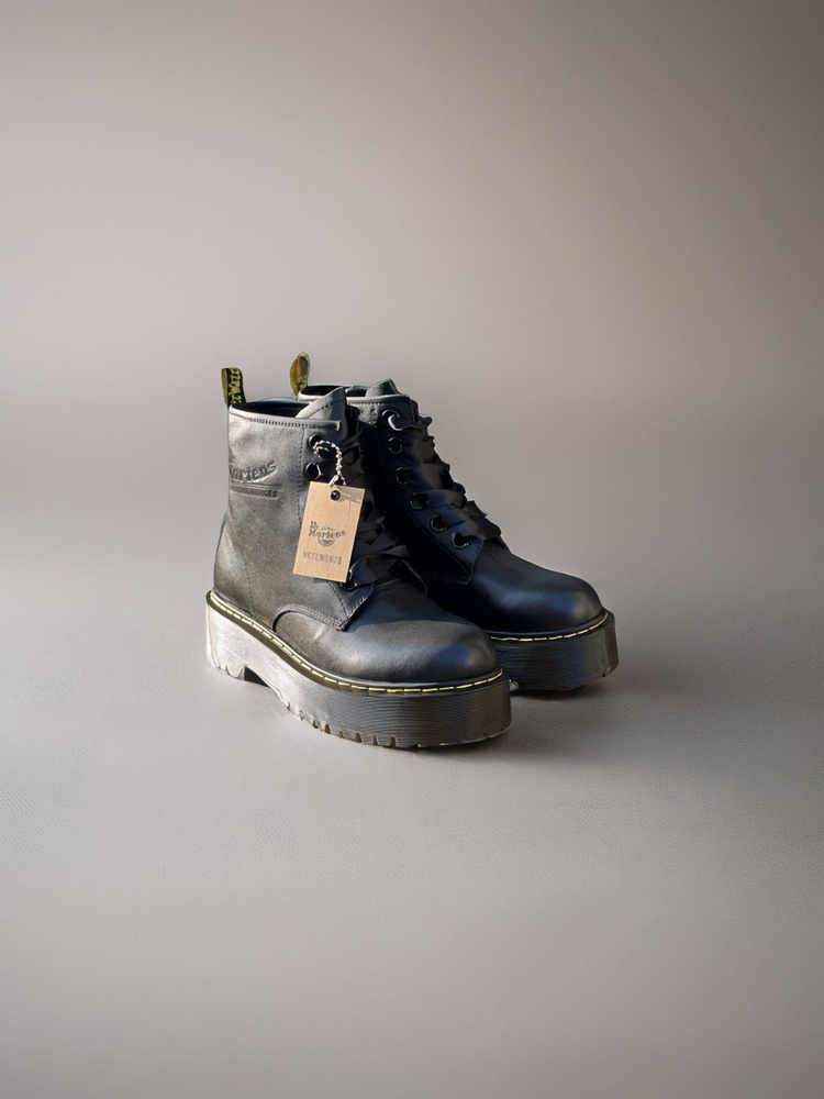 Ботинки Dr. Martens #1