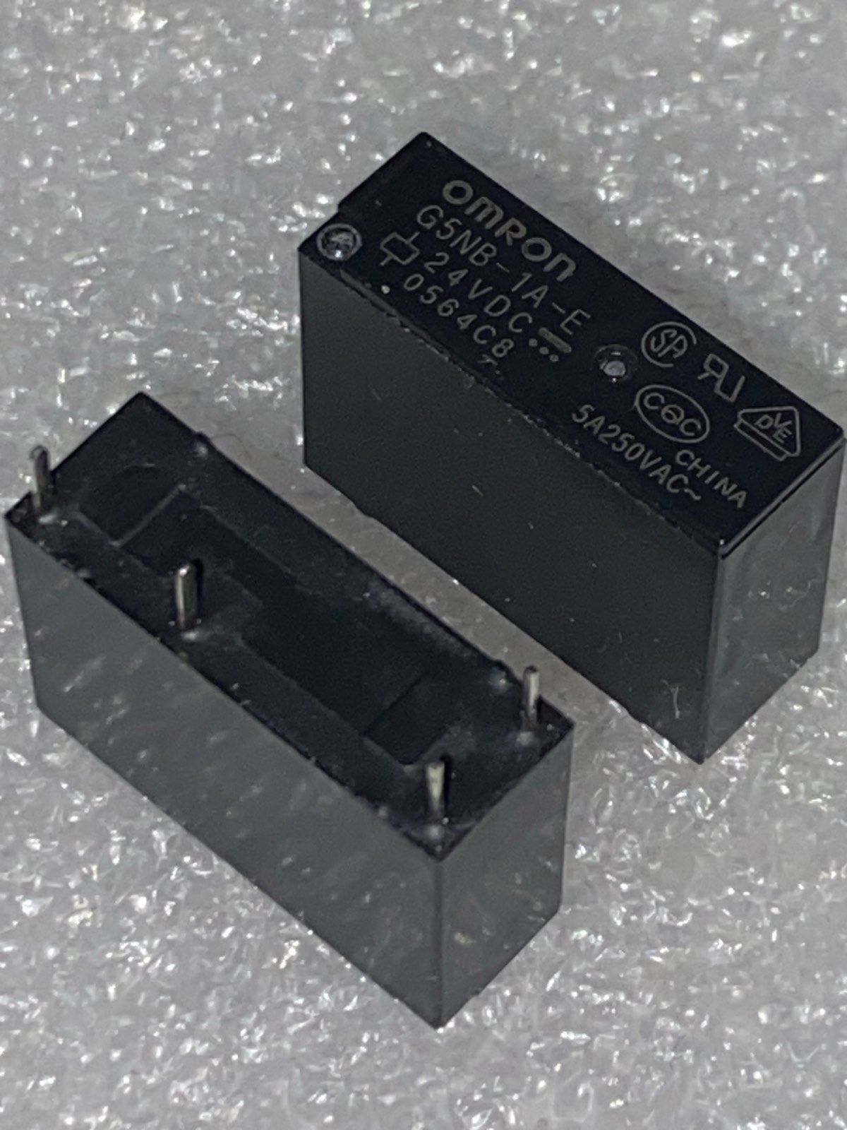 РелеG5NB-1A-E24VDC,2штуки