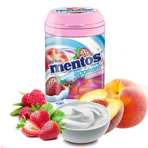 Конфеты жевательные Mentos Yoghurt/ Ментос Йогурт Клубника-Персик 90 гр*1 шт  #1
